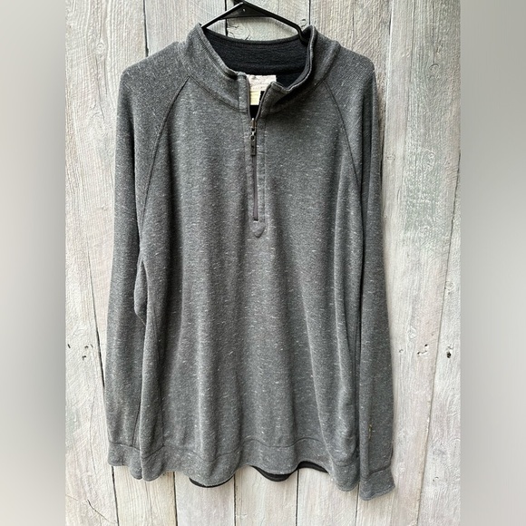 Men’s Tommy Bahama Long Sleeve Reversible Light & Dark Gray Sweatshirt Size 2XL - Picture 1 of 6